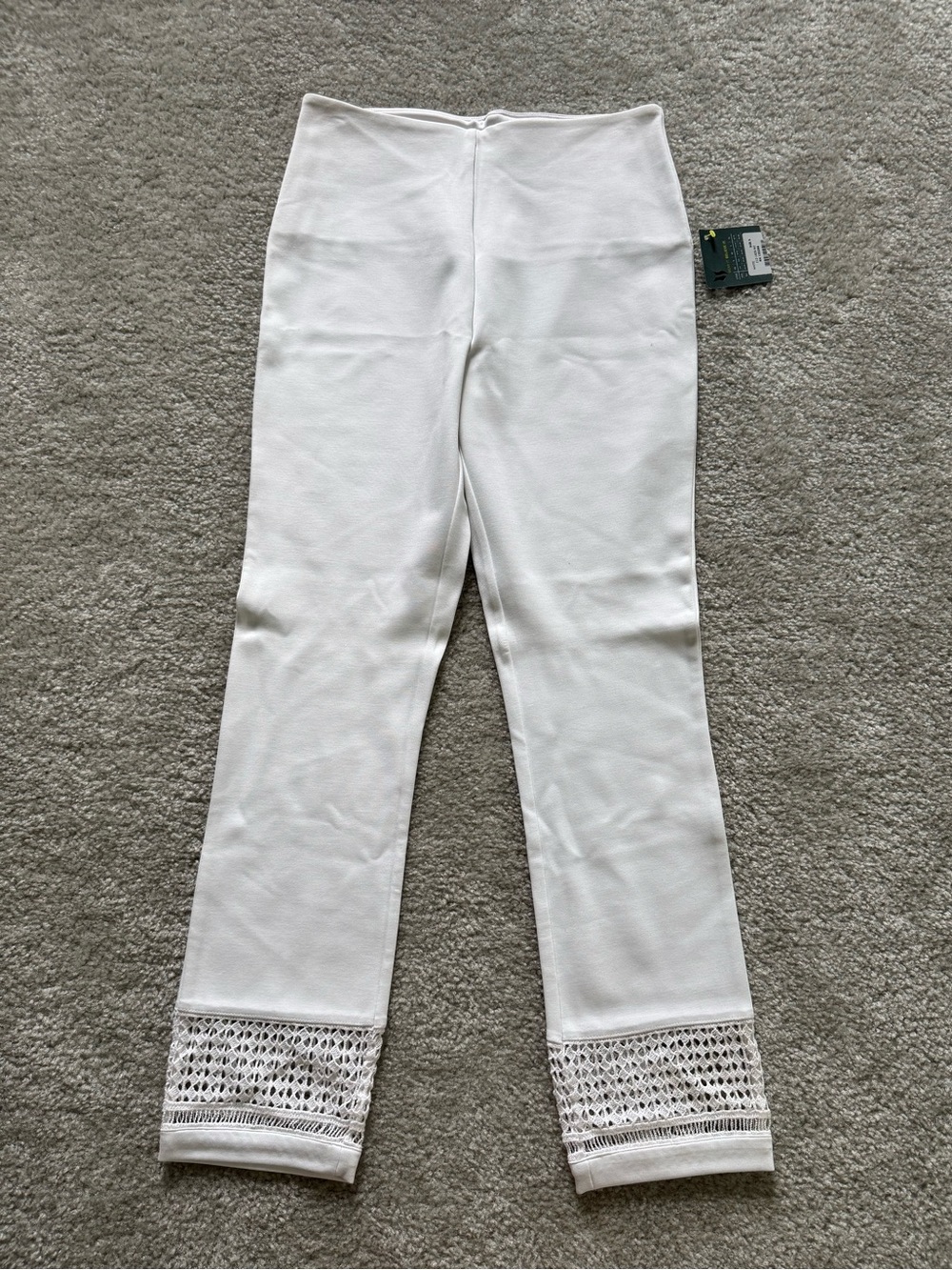 *NWT* Lysse White Leggings